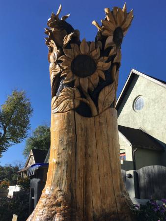 Carved Tree - Sunflowers